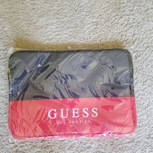 Guess laptop/tablet case
